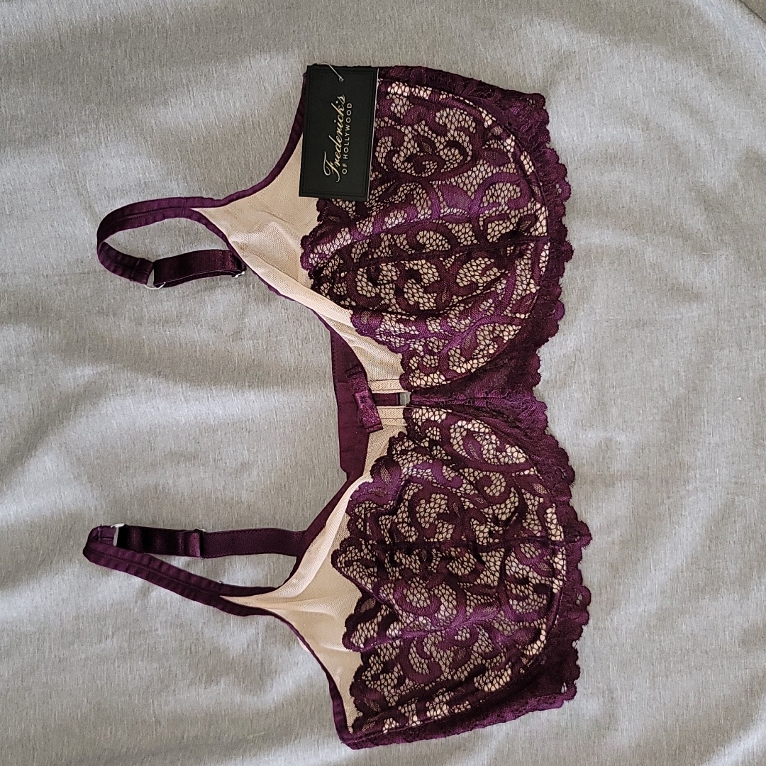 Brand New Fredericks Of Hollywood Lace Bra